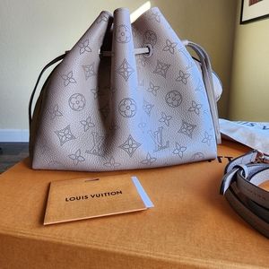 Louis Vuitton Bella Bag Galet